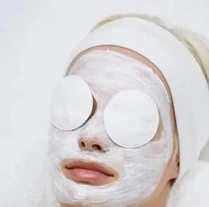 面膜敷完到底要不要洗？一次說清貼片面膜的正確用法